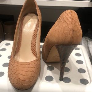 Fendi pumps